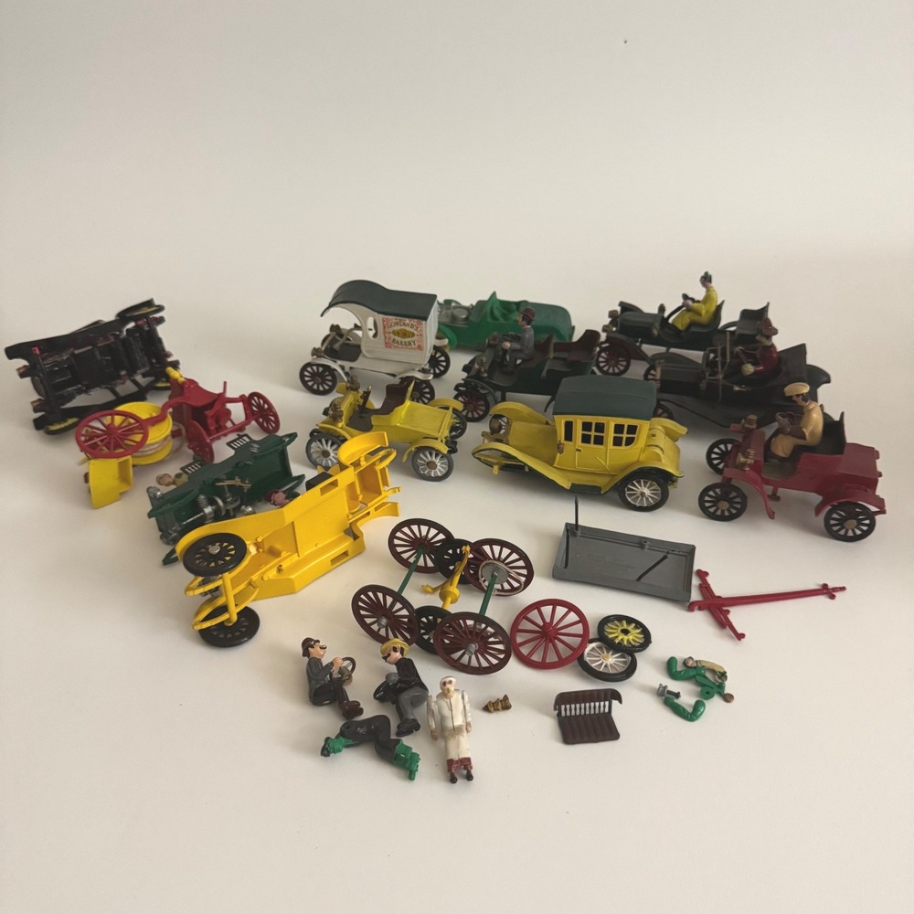 Vintage Revell Gowland Highway Pioneers Model Car Lot Parts Figures 1950s